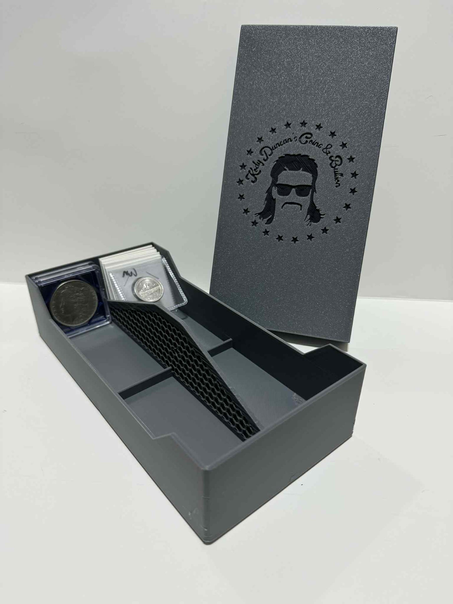 MulletVault 2x2 Flip Hard Case